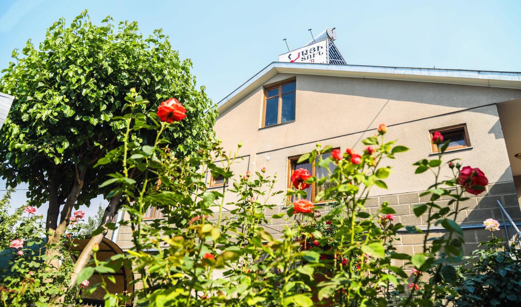 Hayi Tun Guest House Goris Dış mekan fotoğraf