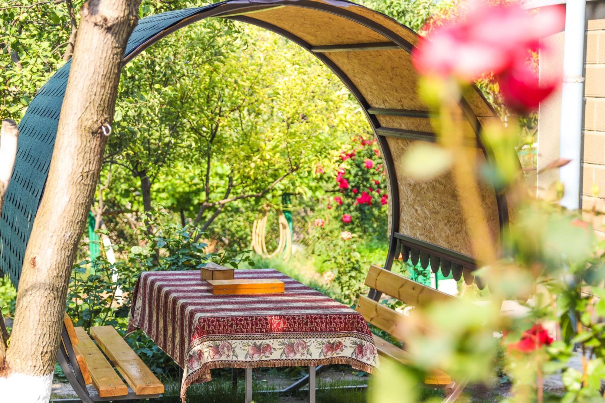 Hayi Tun Guest House Goris Dış mekan fotoğraf